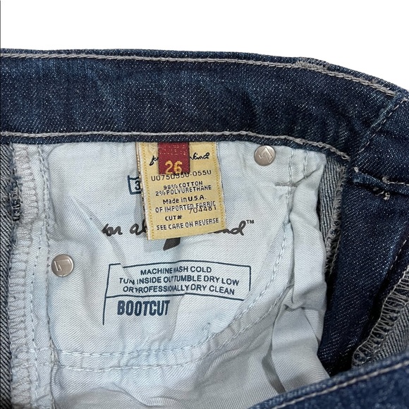 ❌❌SOLD❌❌. 7 For All Mankind Rhinestone jeans - Size 26 - Picture 6 of 8
